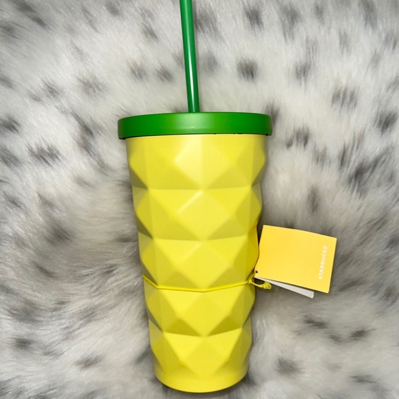 🍍Starbucks stainless steel pineapple tumbl… - Picture 4 of 5